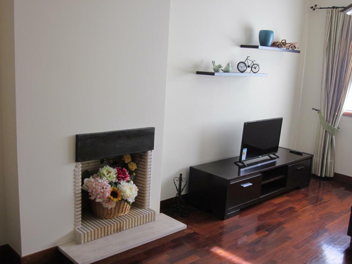Comfortable & Central Apartment Senhora da Hora Buitenkant foto